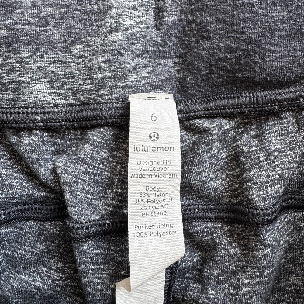 Lululemon Sweats - Picture 2 of 3